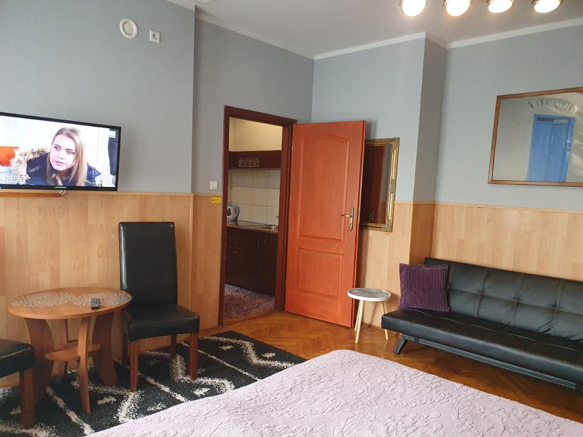 Apartamenty Patria Cracovie Extérieur photo