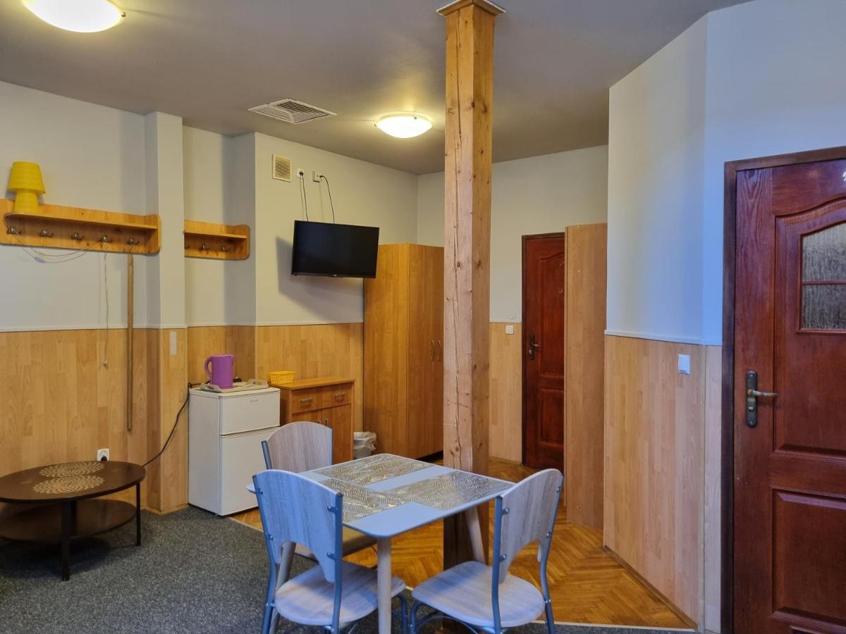 Apartamenty Patria Cracovie Extérieur photo